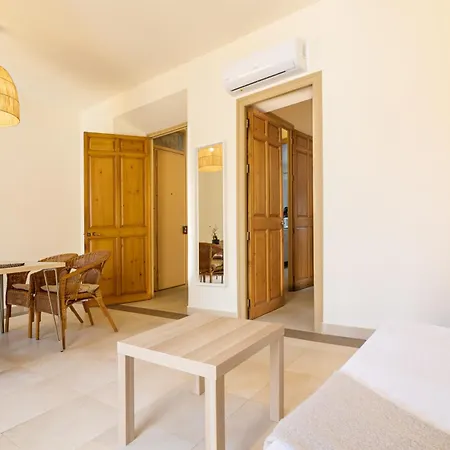 Center Flat La Victoria City Center Apartment *